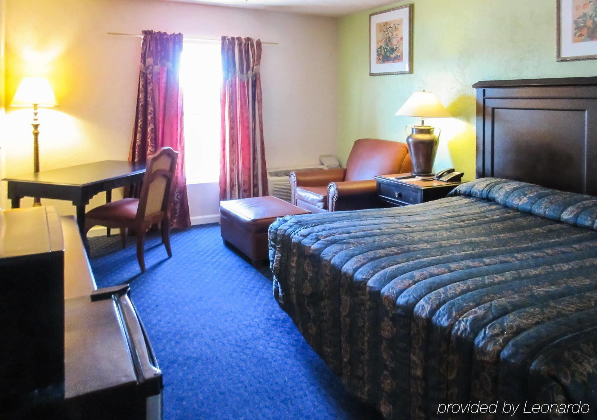 Hotel Alien Pecos